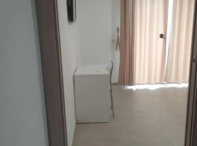Pensión Vinci - Vr Fiumicino